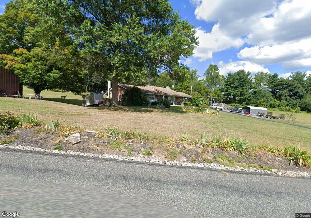 1520 Orchard Ln, Boyertown, PA 19512 - photo 1