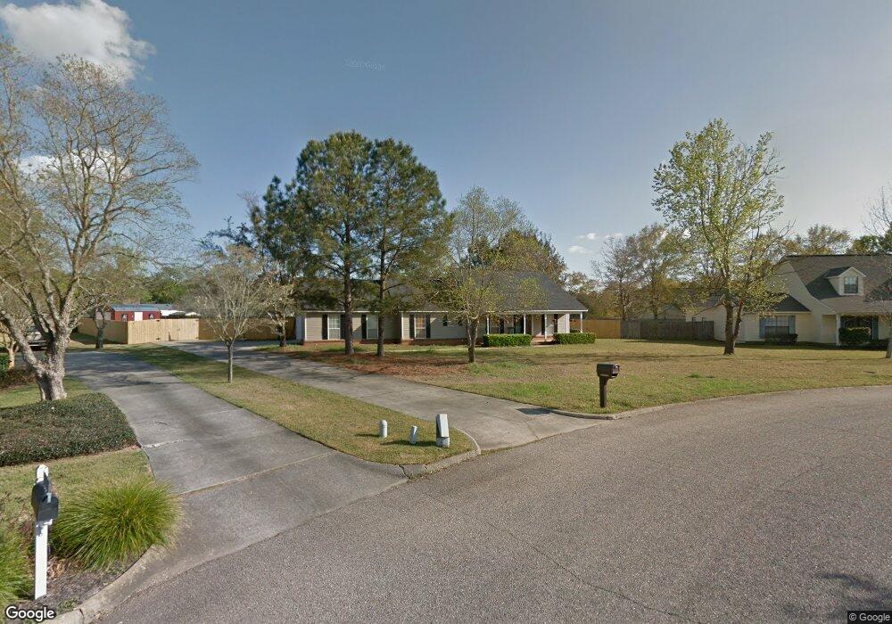 704 Evert Dr, Dothan, AL 36305 - photo 1