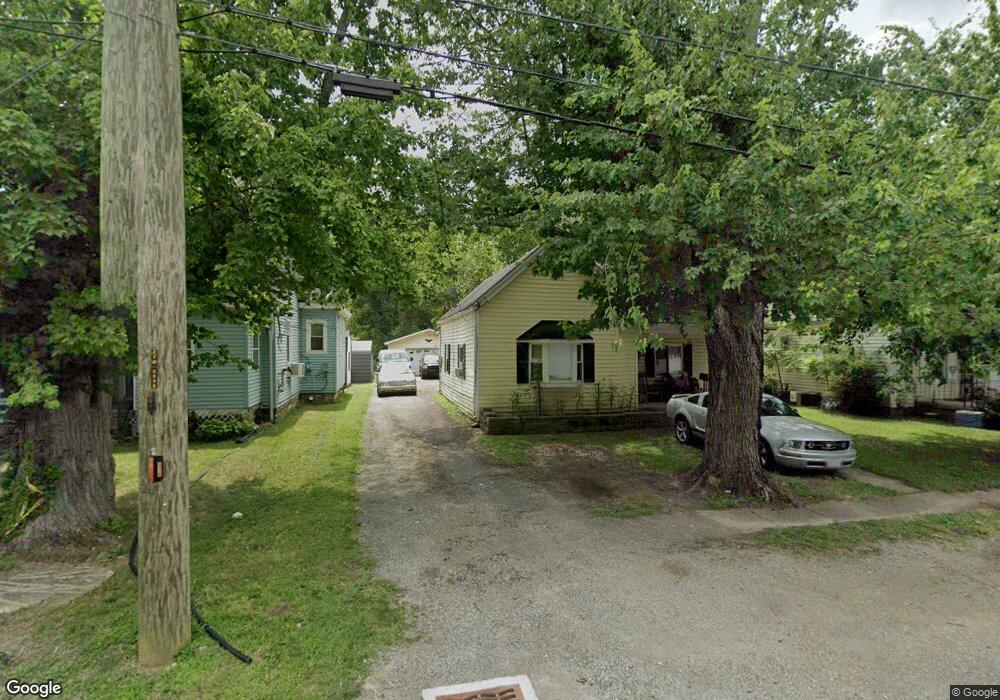 314 E Fancy St, Blanchester, OH 45107 - photo 1