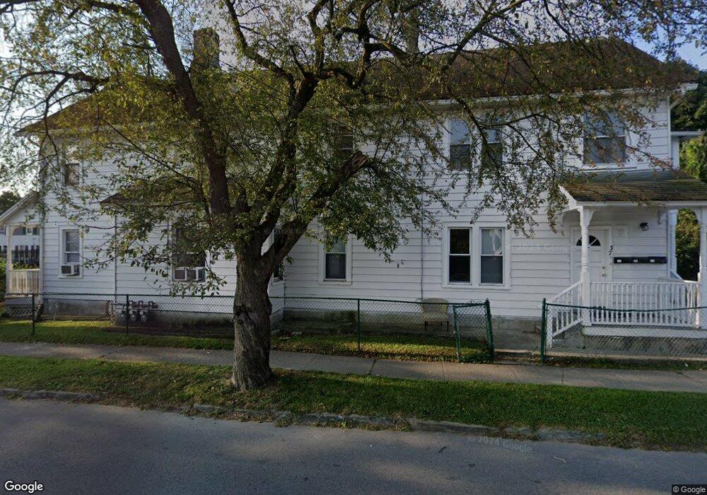 18 Allen Place, Poughkeepsie, NY 12601 - photo 1