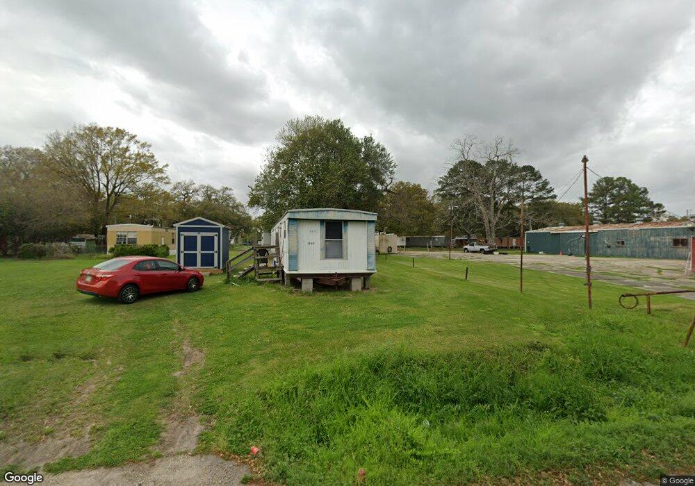 1207A Jane St, New Iberia, LA 70563 - photo 1