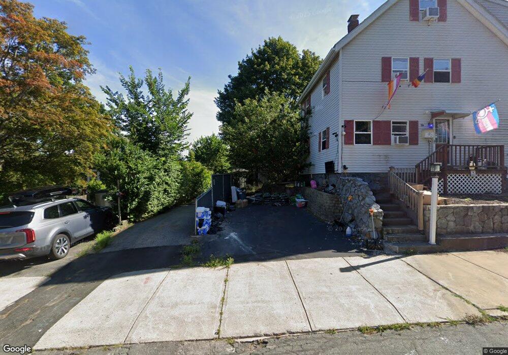 14 Bridge St, Salem, MA 01970 - photo 1