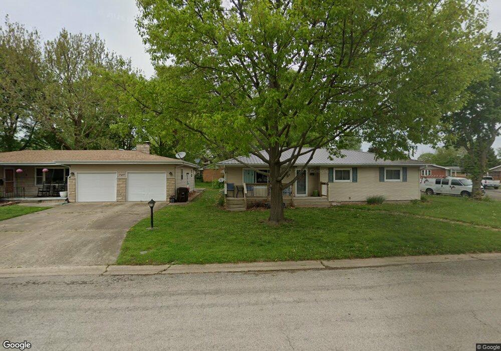 12 Sycamore Ln, Lincoln, IL 62656 - photo 1