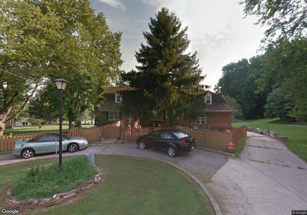 11421 Reisberg Ln, Marriottsville, MD 21104 - photo 1