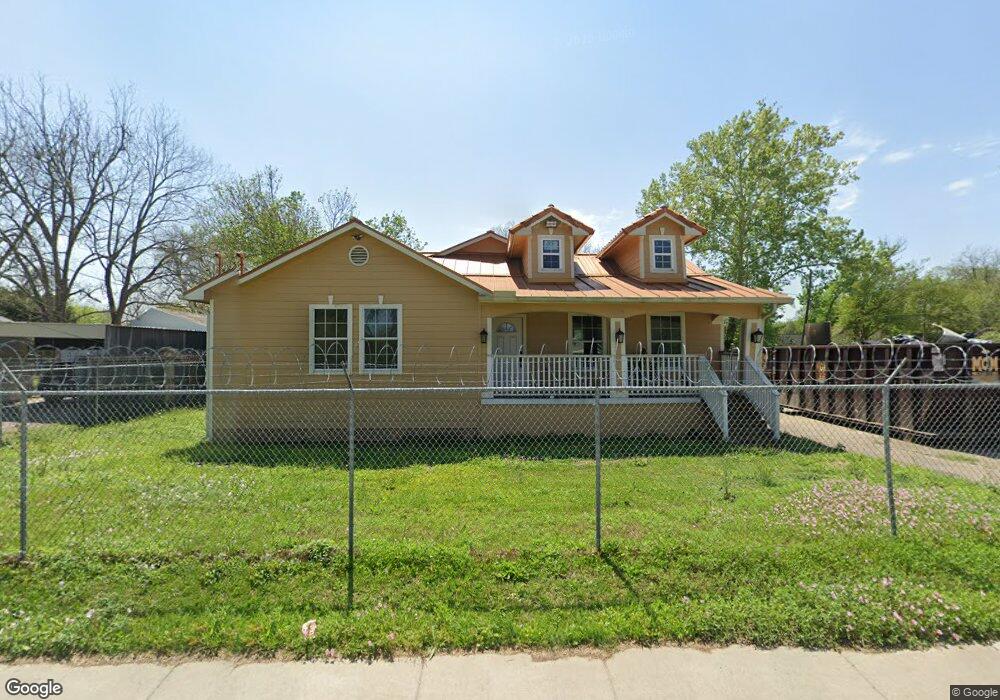 2104 Parker Rd, Houston, TX 77093 - photo 1