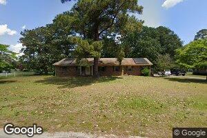 633 Village Dr, Grifton, NC 28530