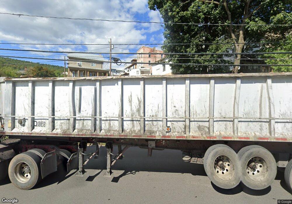 711 N Cherry St, Shamokin, PA 17872 - photo 1