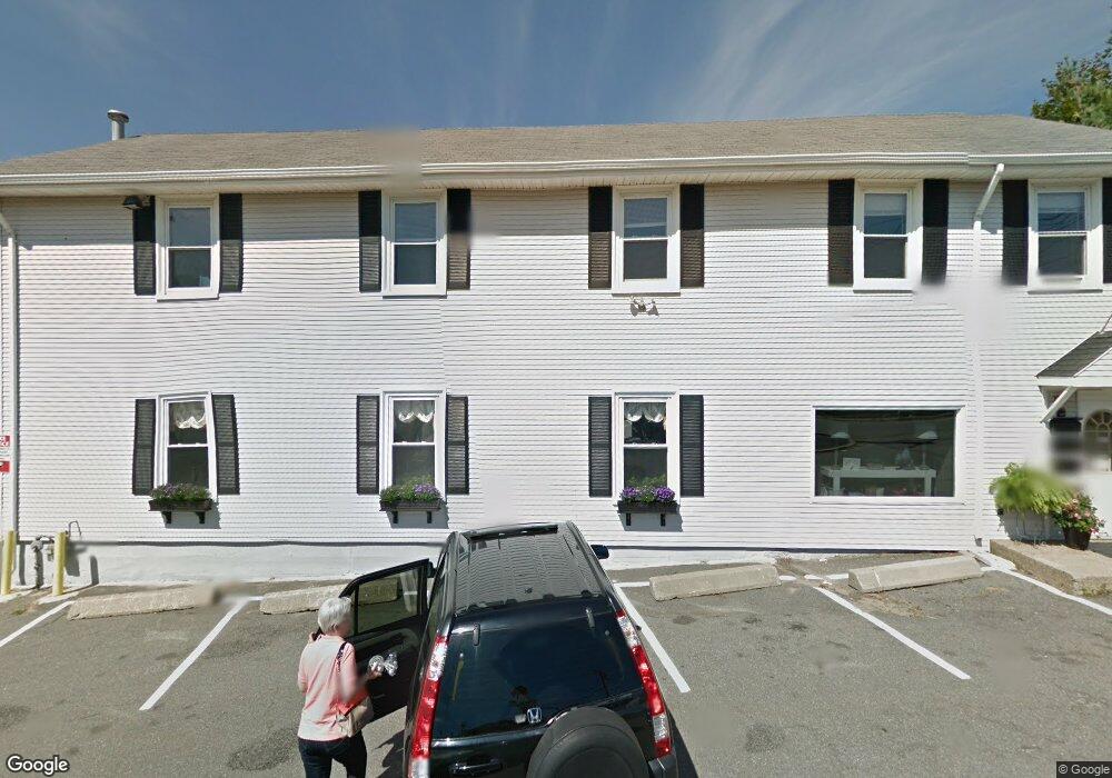 2-4 Tulip St unit A, Salem, MA 01970 - photo 1