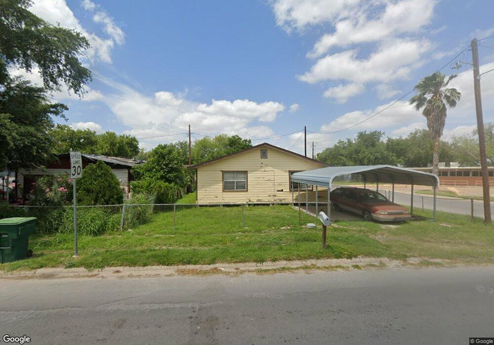813 N Fir St, Pharr, TX 78577 - photo 1
