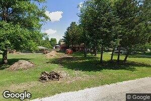 104 W Van Buren St, Philo, IL 61864