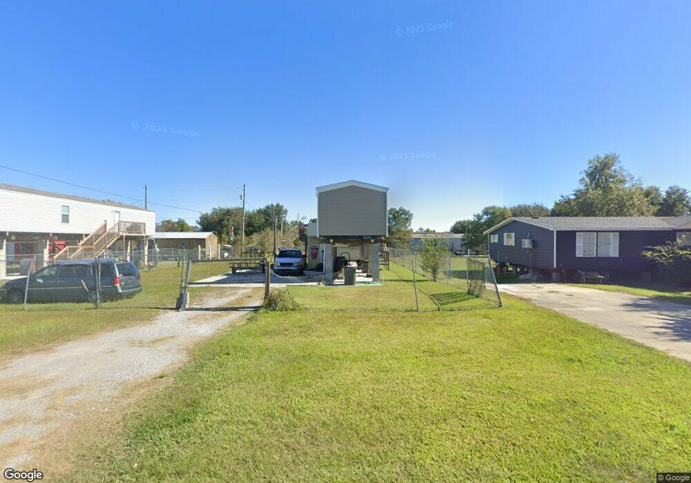 310 Mozart Dr, Houma, LA 70363 - photo 1