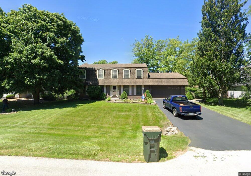 10S054 Meadow Ln, Naperville, IL 60564 - photo 1