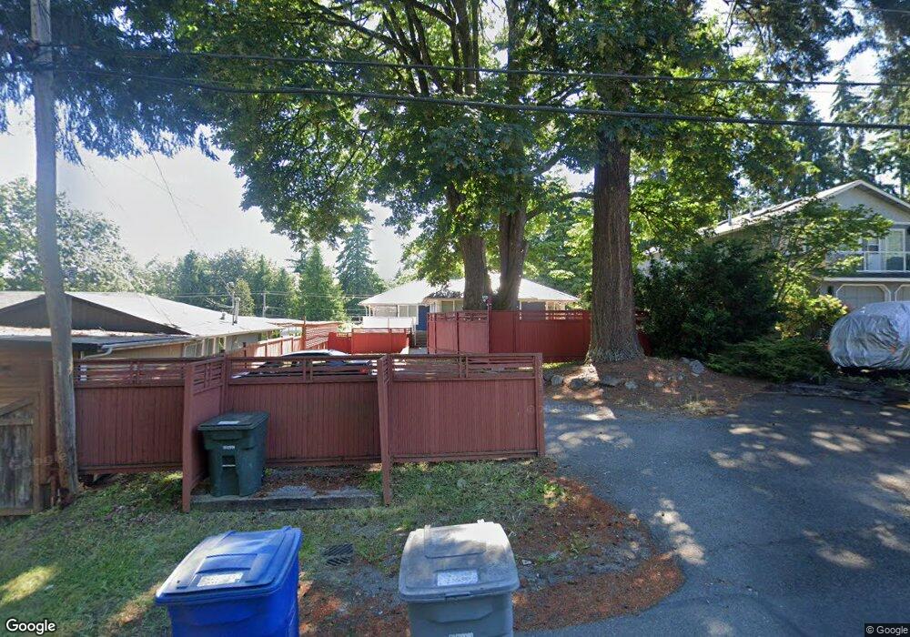 15914 84th Ave NE unit C, Kenmore, WA 98028 - photo 1