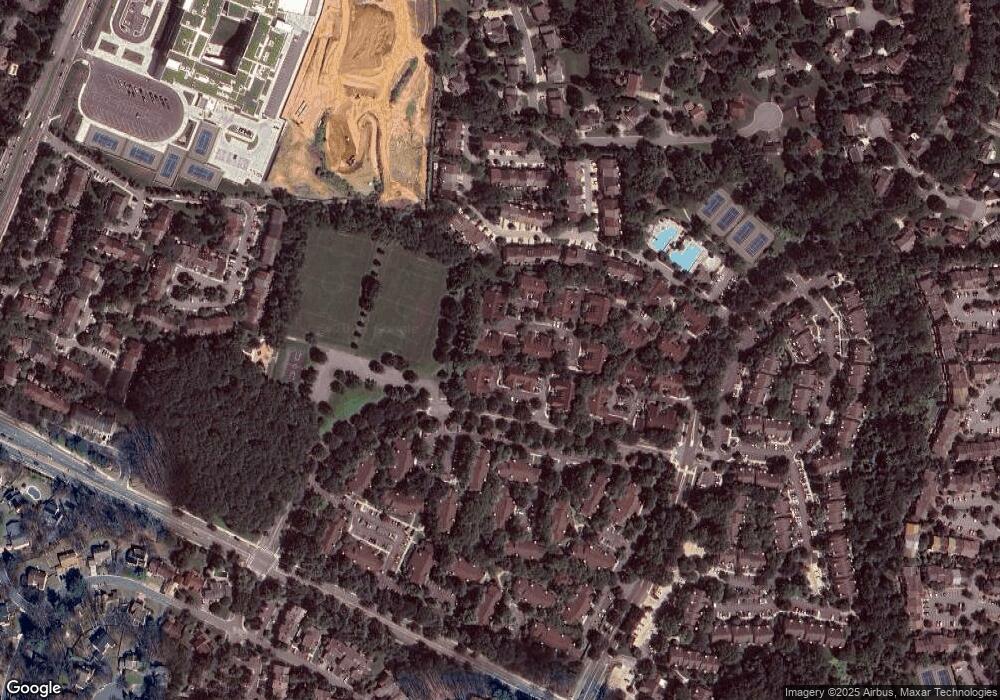 5814 Linden Square Ct, Rockville, MD 20852 - photo 1