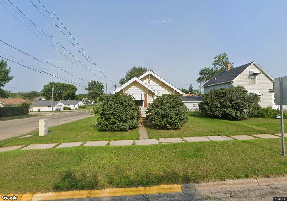 803 7th Ave SE, Jamestown, ND 58401 - photo 1