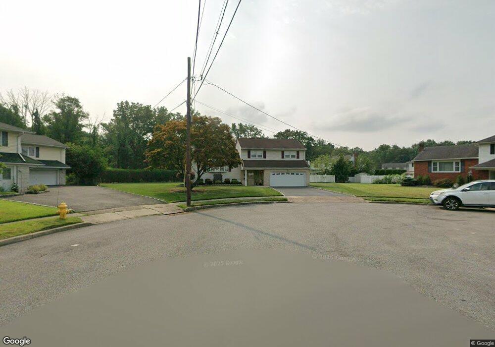 20 Williamsburg Ct, Wayne, NJ 07470 - photo 1