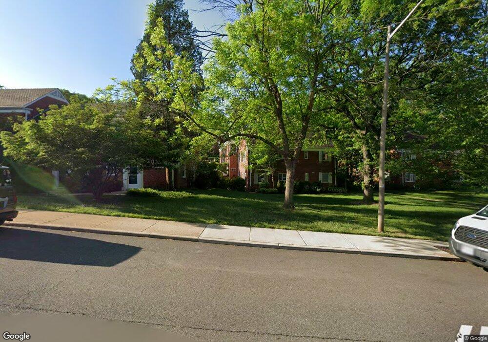 1701 Preston Rd, Alexandria, VA 22302 - photo 1