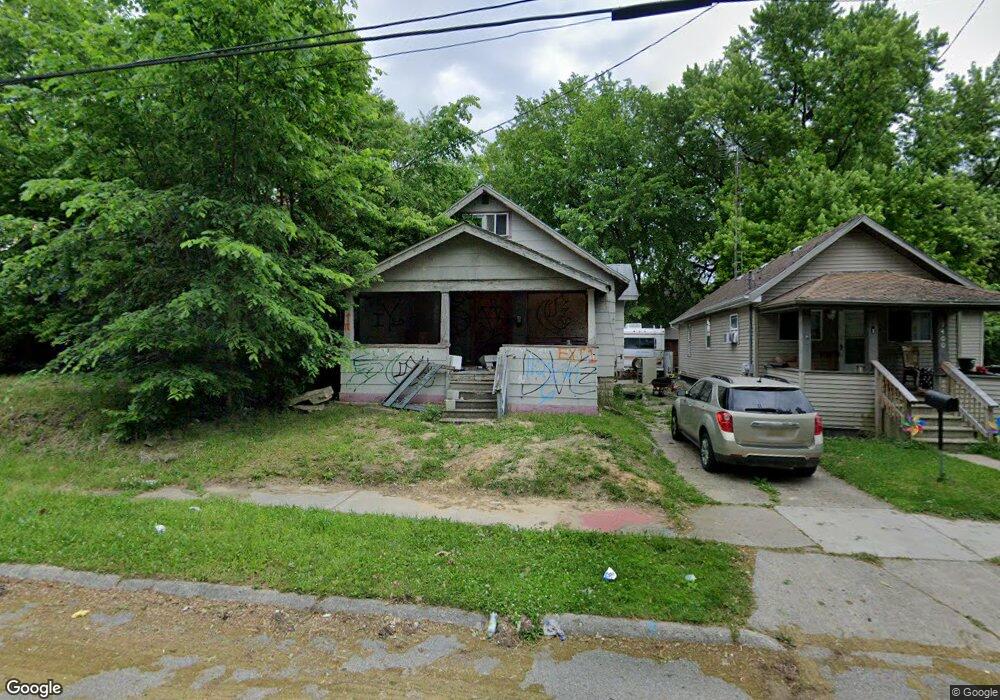 1402 Cronk Ave, Flint, MI 48506 - photo 1