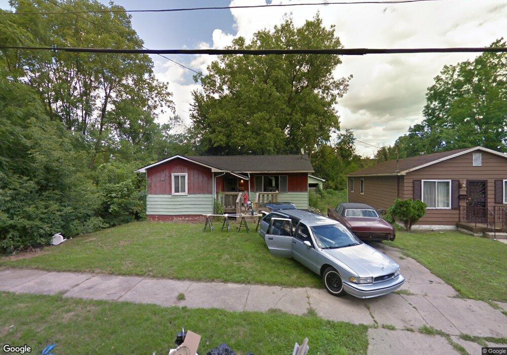 2217 Aitken Ave, Flint, MI 48503 - photo 1