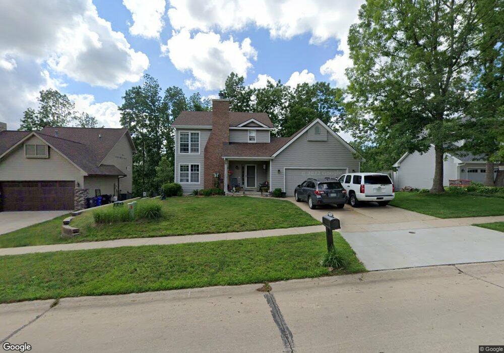 3513 Old Orchard Rd NE, Cedar Rapids, IA 52402 - photo 1