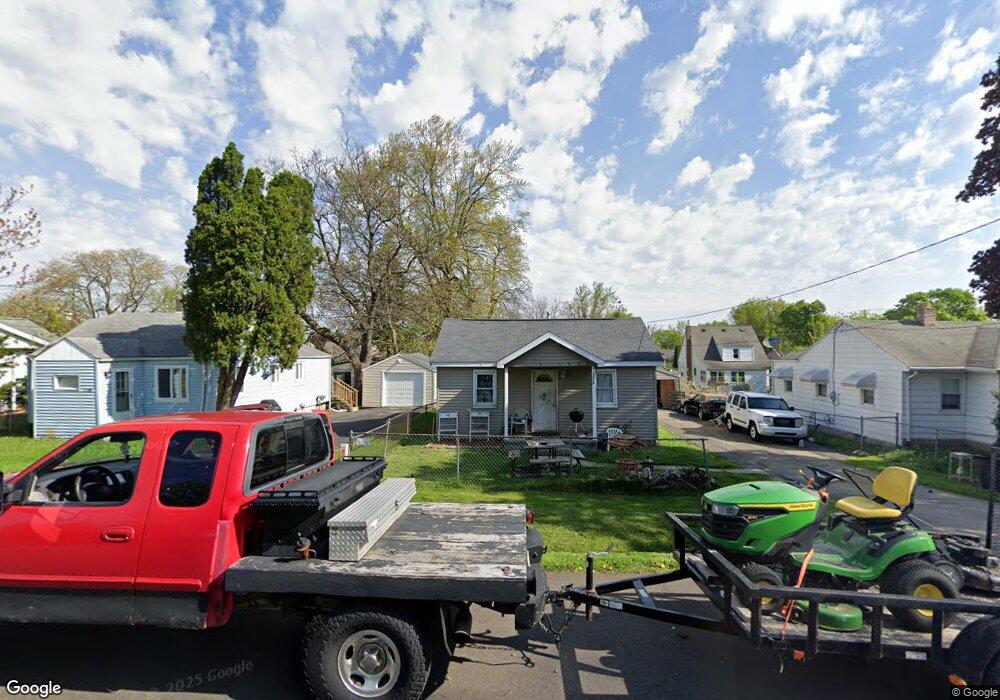 1116 W Scottwood Ave, Flint, MI 48507 - photo 1