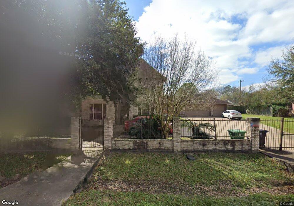 2911 Vega St, Houston, TX 77088 - photo 1