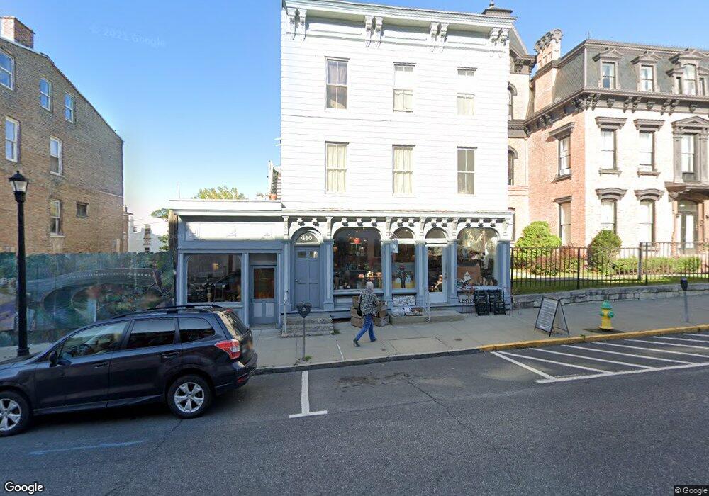 410 Warren St, Hudson, NY 12534 - photo 1