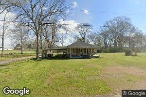 321 Reeves St, Walnut Grove, MS 39189