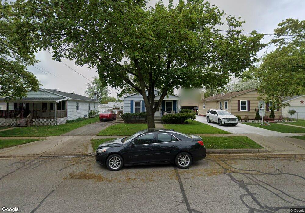 1014 Bristol St, Adrian, MI 49221 - photo 1