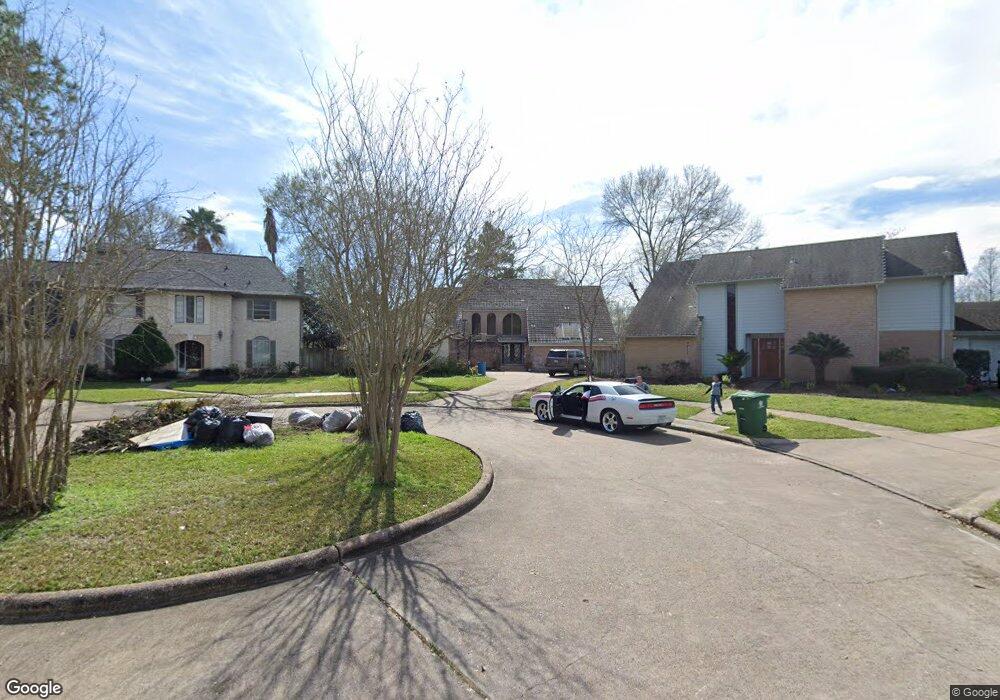 7707 Brush Wood Dr, Houston, TX 77088 - photo 1