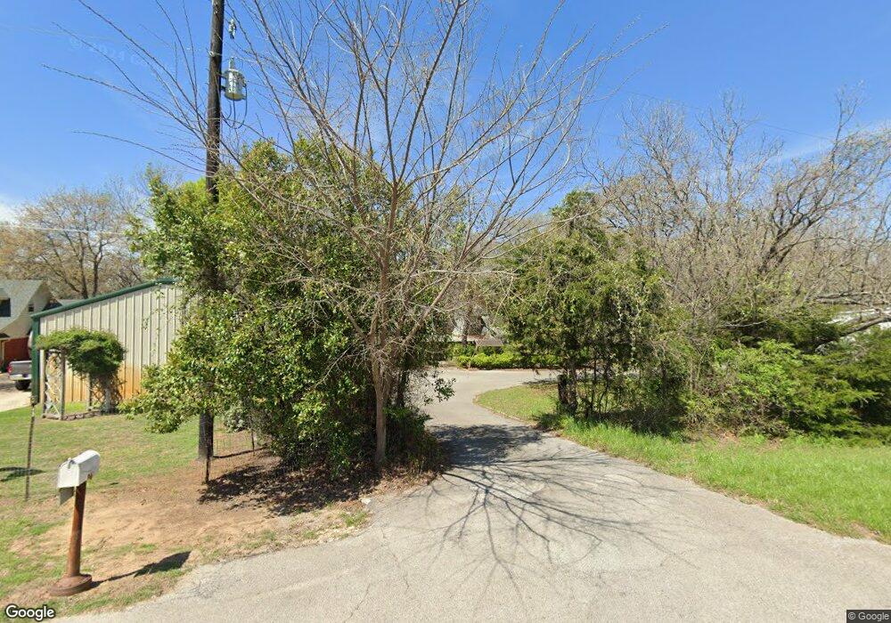 1003 Lake Dr, Weatherford, TX 76085 - photo 1