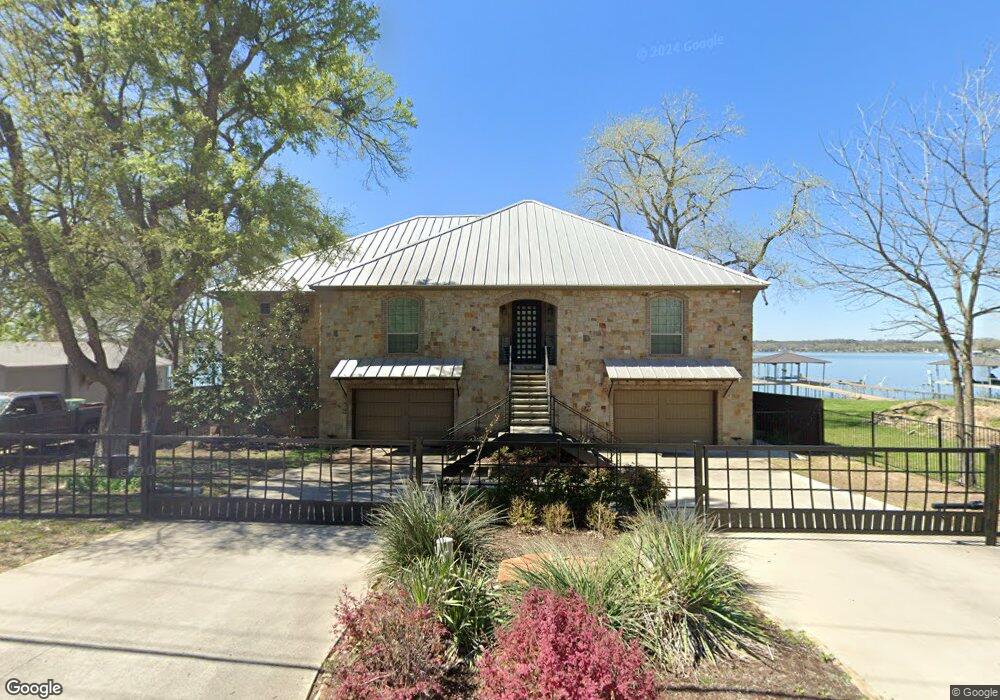 1405 E Lake Dr, Weatherford, TX 76087 - photo 1