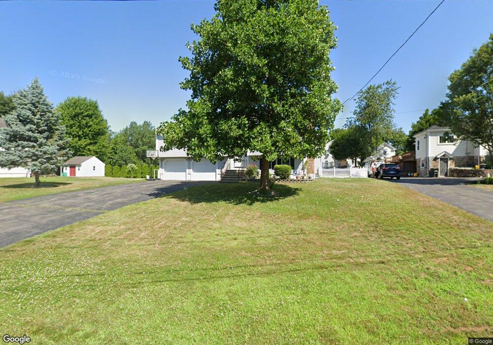 8 Wood St, Milford, MA 01757 - photo 1