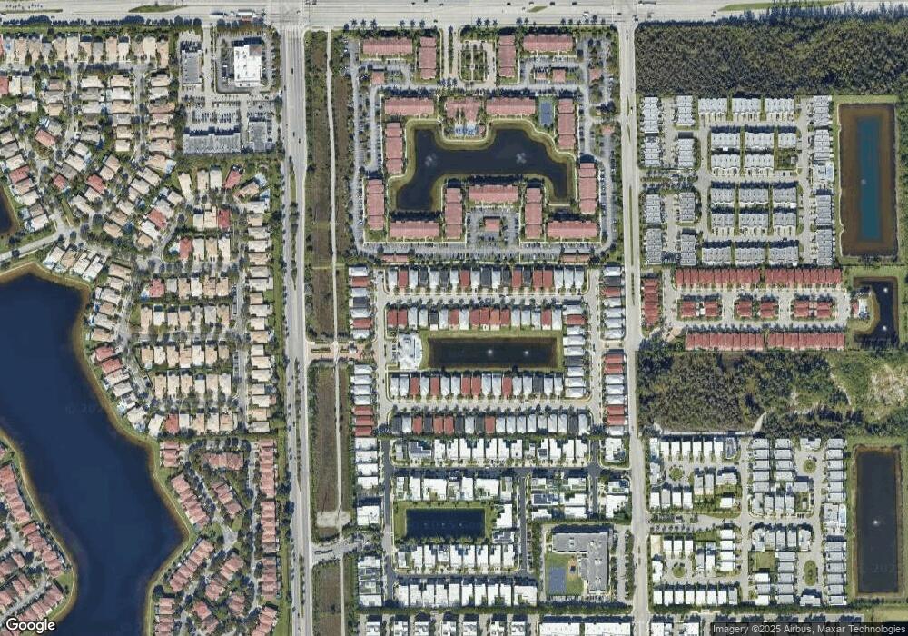 10524 NW 70th Ln, Miami, FL 33156 - photo 1