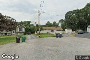 208 Negansett Ave, Warwick, RI 02888