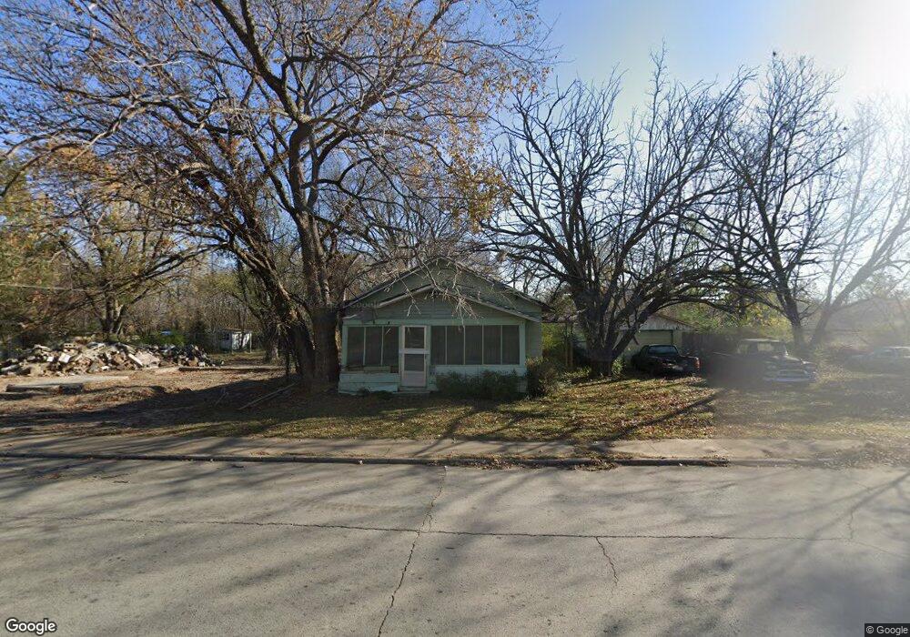 312 S 4th St, Henryetta, OK 74437 - photo 1