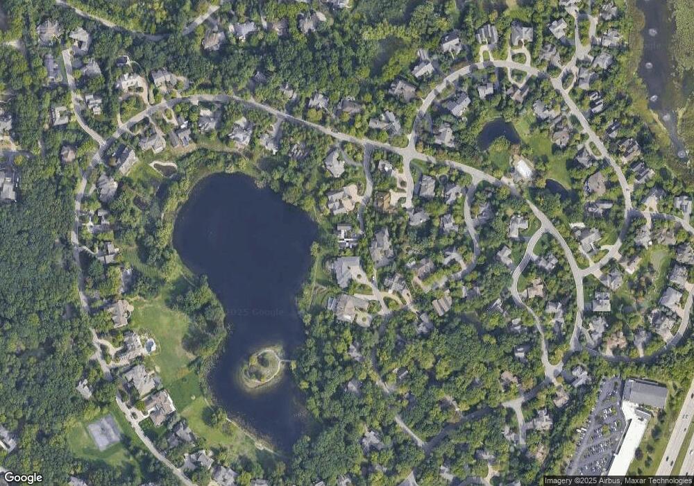 4740 Littlegate, Bloomfield Hills, MI 48302 - photo 1