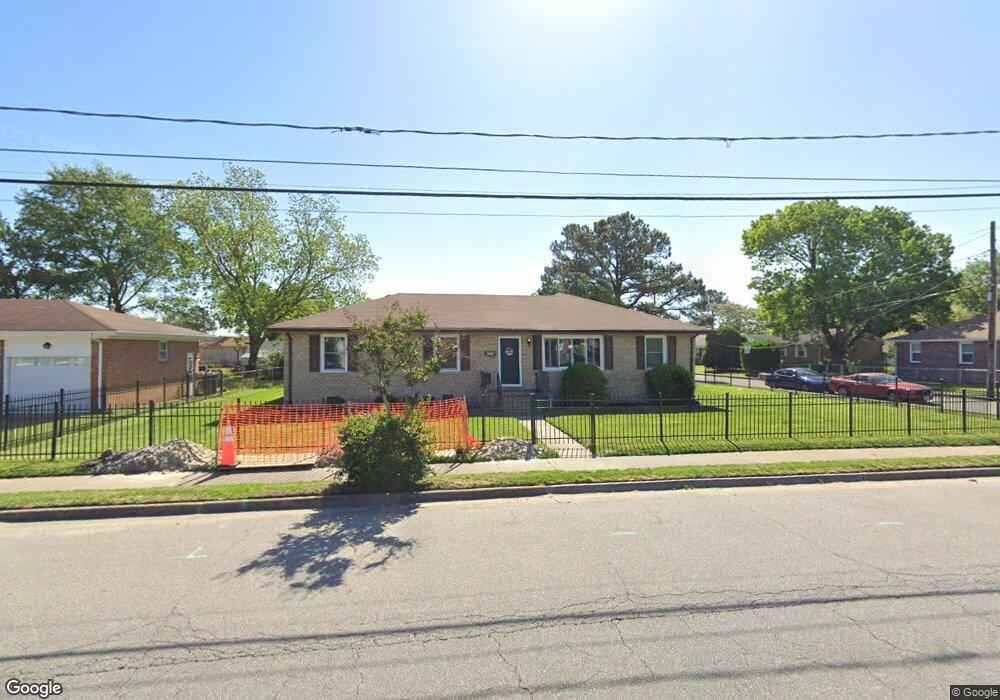 2317 Effingham St, Portsmouth, VA 23704 - photo 1