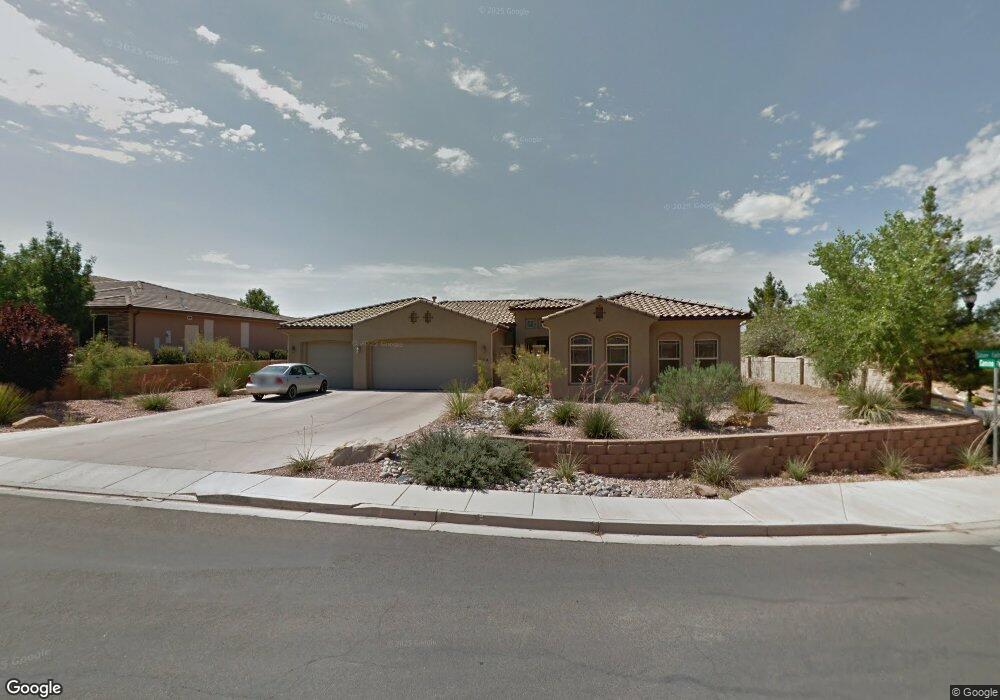 914 E Silver Falls Dr, Washington, UT 84780 - photo 1