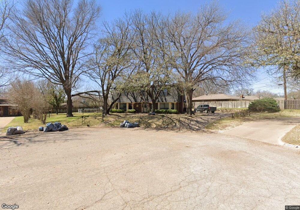 1004 Kendal Wood Ct, Cleburne, TX 76033 - photo 1