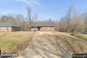 132 Granderson Dr, Columbus, MS 39702