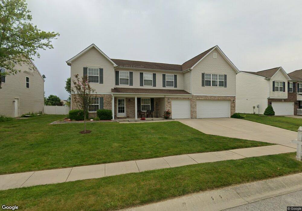 7107 Cedar Mill Ct, Avon, IN 46123 - photo 1