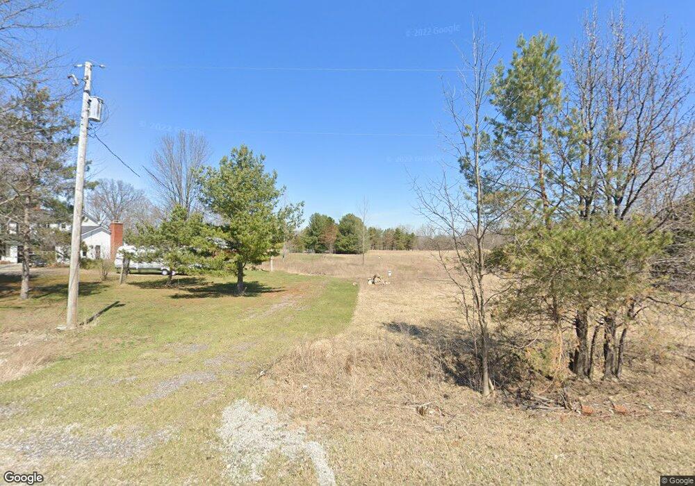 7478 Hill Rd, Swartz Creek, MI 48473 - photo 1