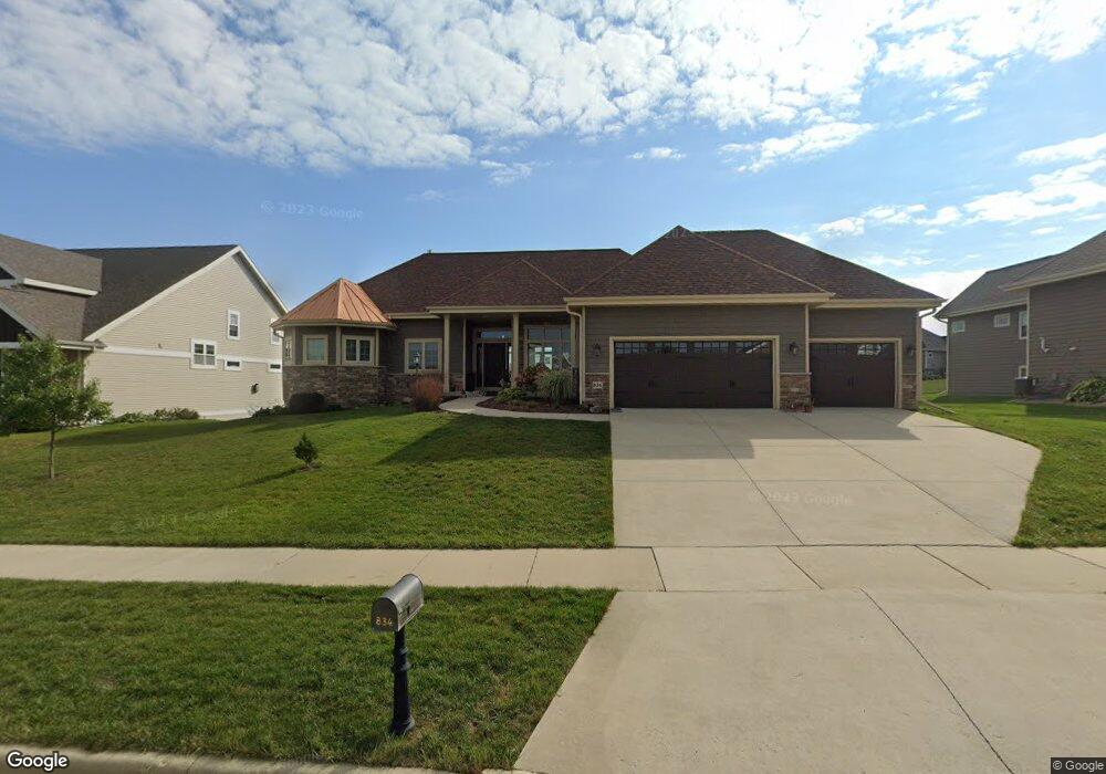 834 Alpine Pkwy, Oregon, WI 53575 - photo 1