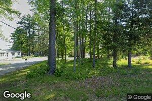 22 Pine St, Farmingdale, ME 04344