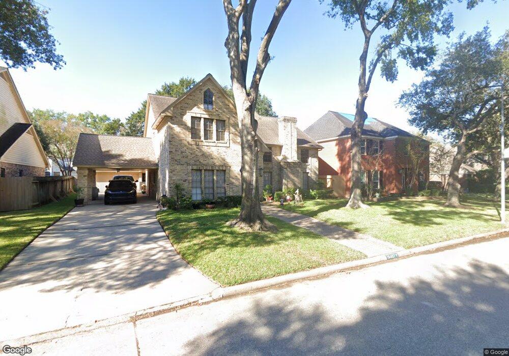 16407 Willowbank Dr, Tomball, TX 77377 - photo 1