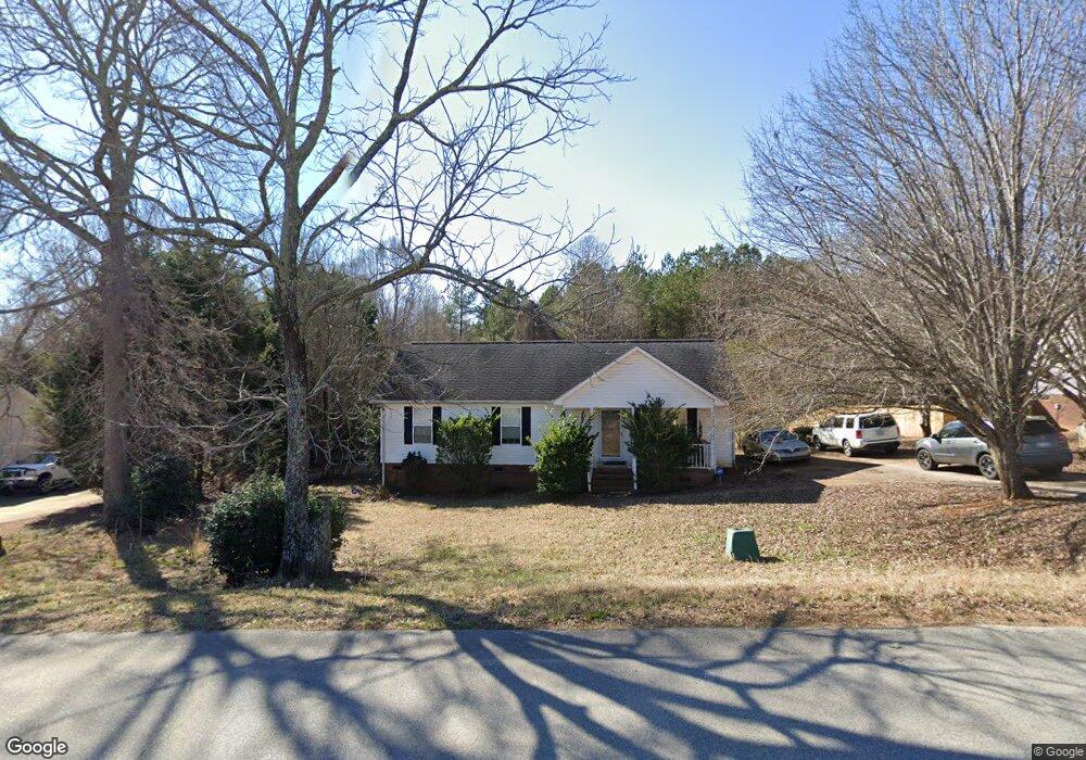 2915 Greenleaf Rd, Clover, SC 29710 - photo 1