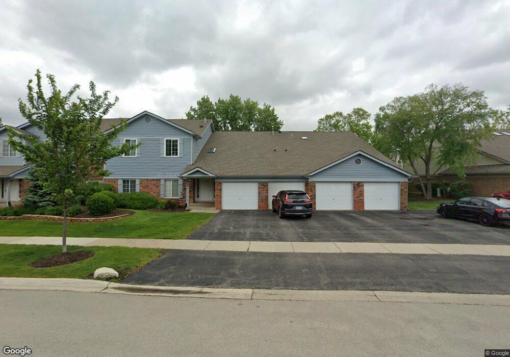 1525 Commodore Ct unit 70255, Schaumburg, IL 60193 - photo 1