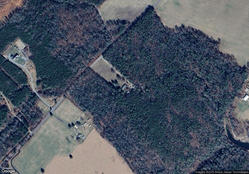 3453 Smithfield Rd, Saint Stephens Church, VA 23148 - photo 1