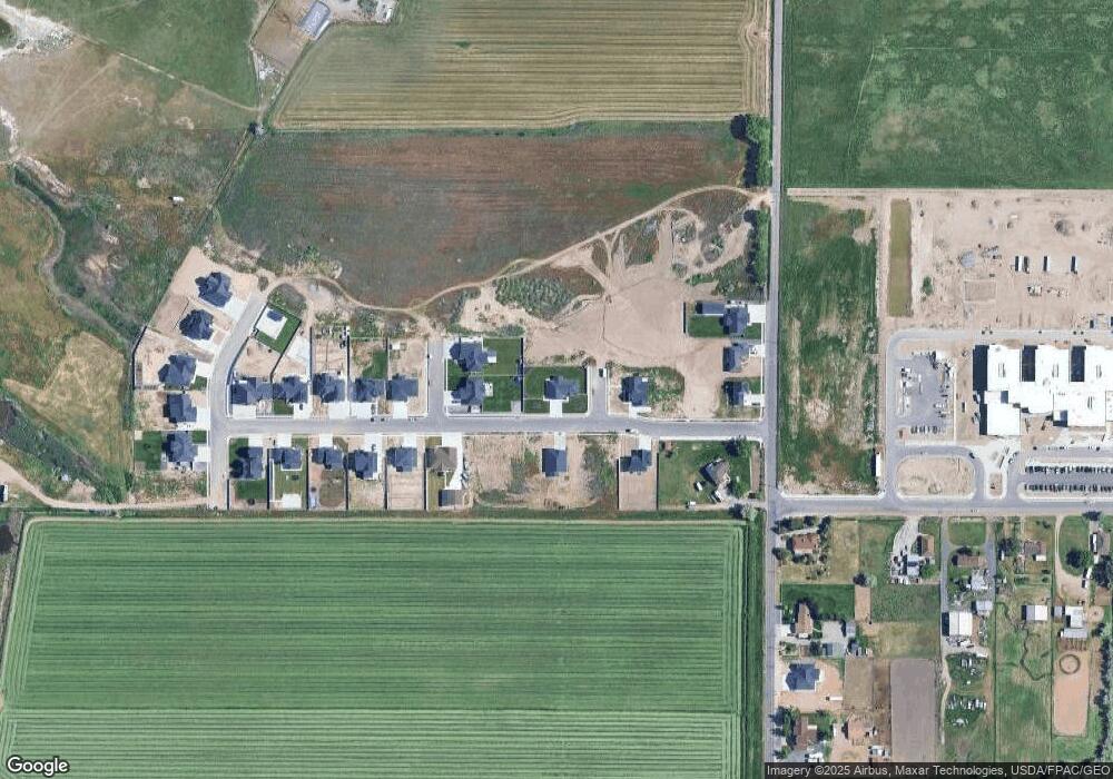 5196 W 3250 S, Hooper, UT 84315 - photo 1